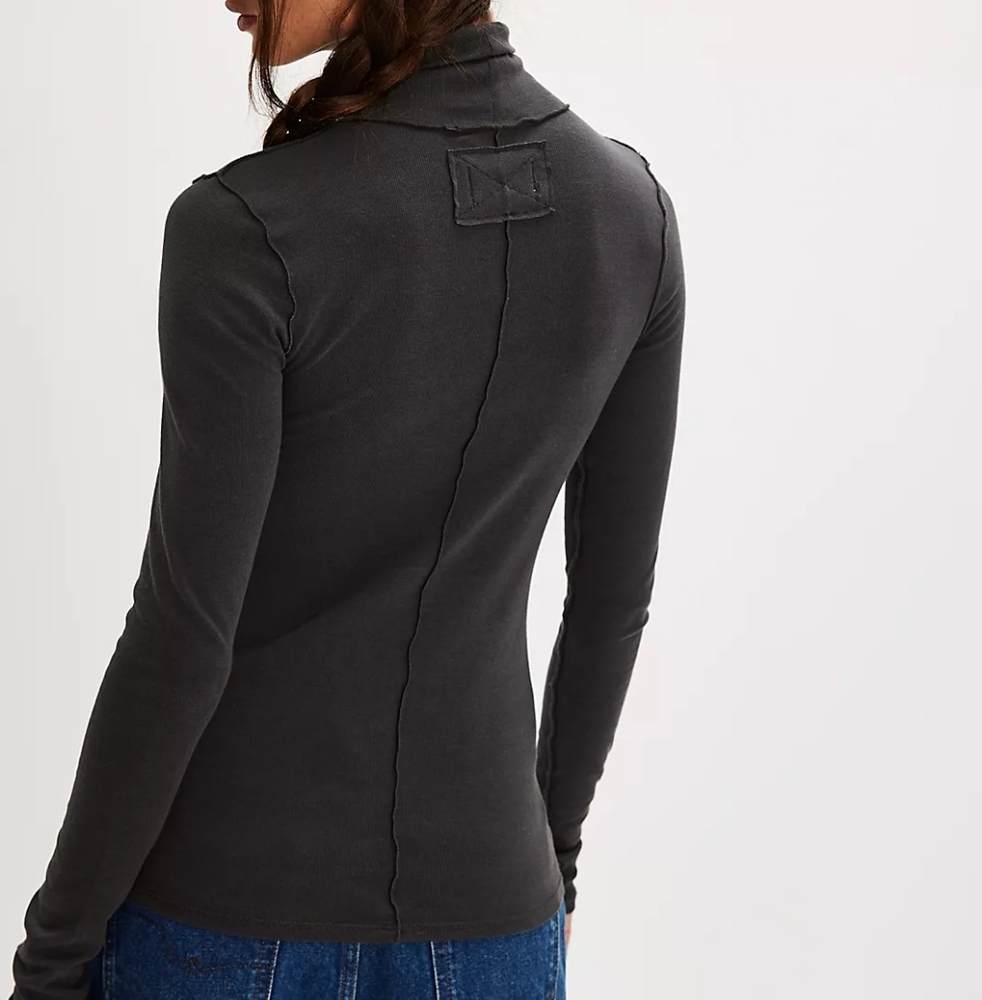 Free People - We The Free - long Sleaved Shirt